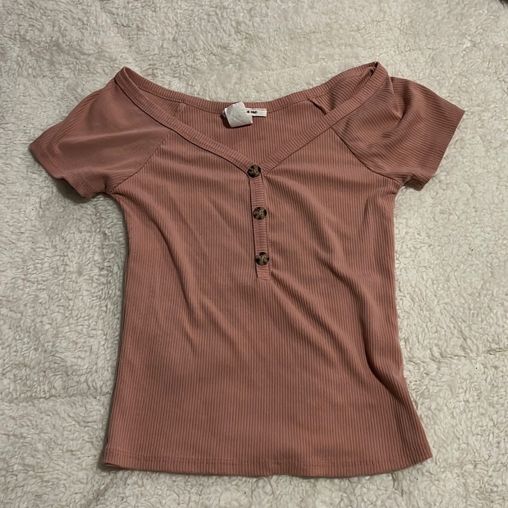 Cropped Tee